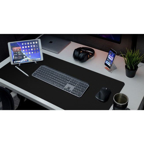 Izoxis XXL Mouse and Keyboard Pad for Ultimate Gaming Comfort - Yelvio